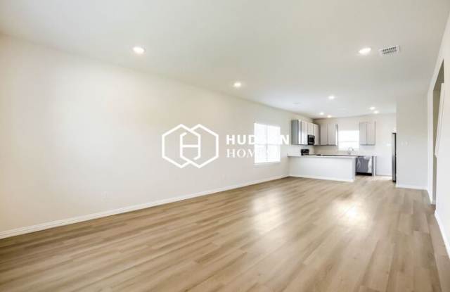 1224 Richards Ranch Road Gallery 2