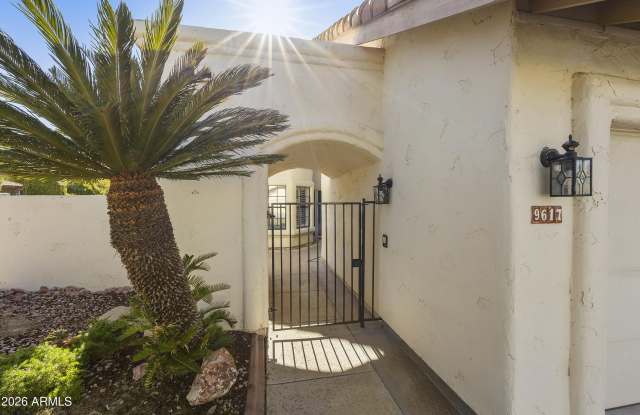 9617 E CAMINO DEL SANTO Gallery 4
