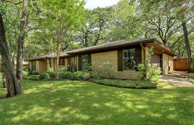 2959 Wentwood Drive Gallery 2