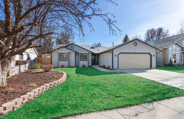 3-Bedroom in NW Boise Gallery 1
