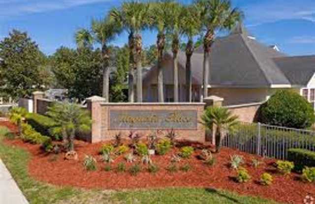 2 bedroom 2 1/2 bath in NW Magnolia Place photos photos