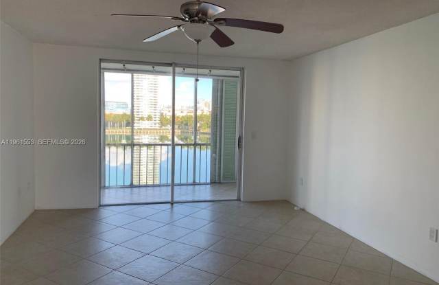 2999 POINT EAST DR photos photos