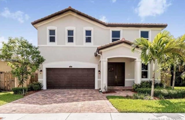 24864 SW 118 Place - 24864 Southwest 118th Place, Princeton, FL 33032