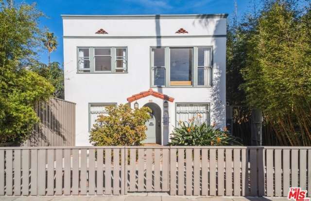 708 6th Ave photos photos