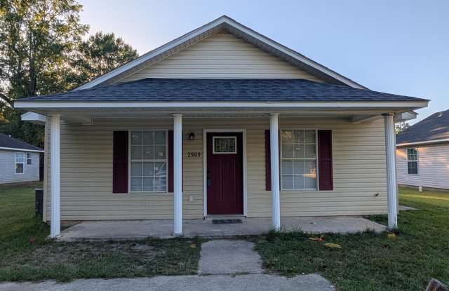 2909 57th Avenue photos photos