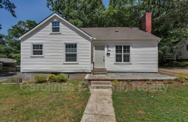 386 Aycock St NE - 386 Aycock Street Northeast, Concord, NC 28025