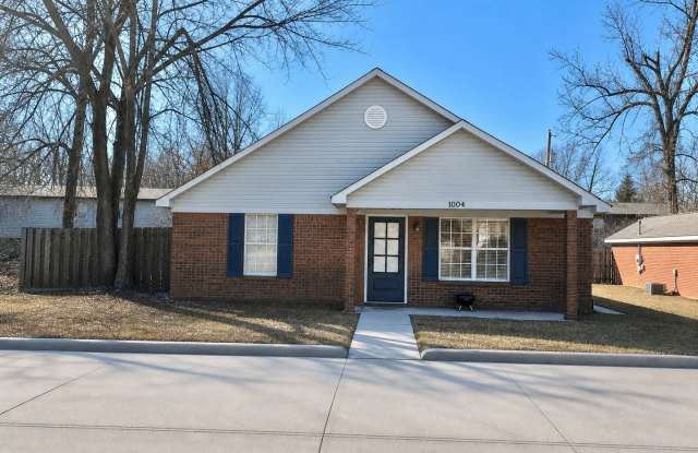 1004 Creekside Place, Oxford, MS 38655 Gallery 1