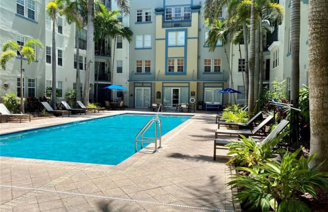533 Northeast 3rd Avenue - 533 Northeast 3rd Avenue, Fort Lauderdale, FL 33301