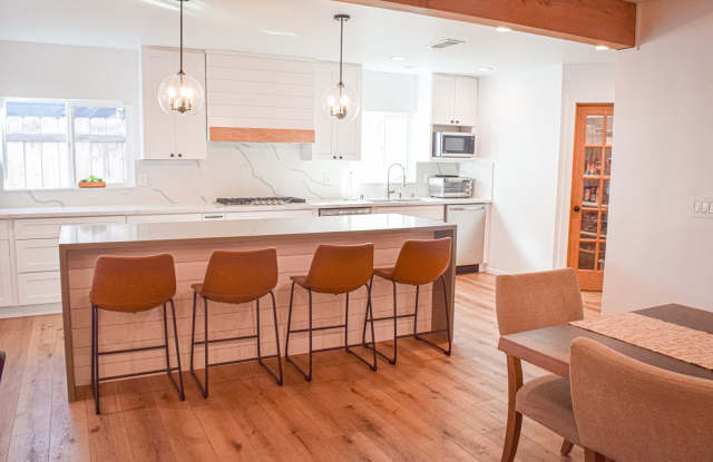 Semi furnished! photos photos Semi furnished! photos photos