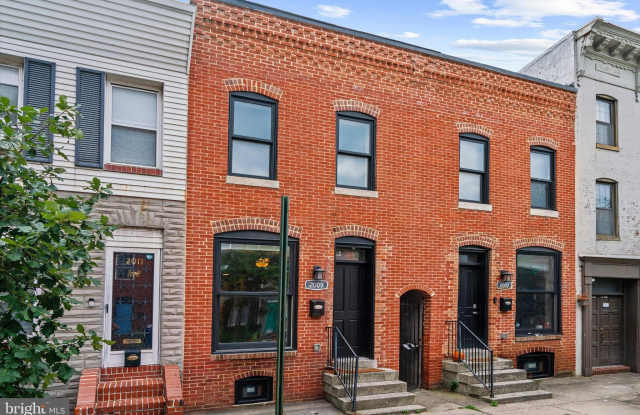 2009 EASTERN Avenue Gallery 4
