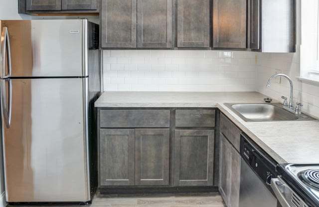 1000 Ivorie Ct Unit C31 photos photos