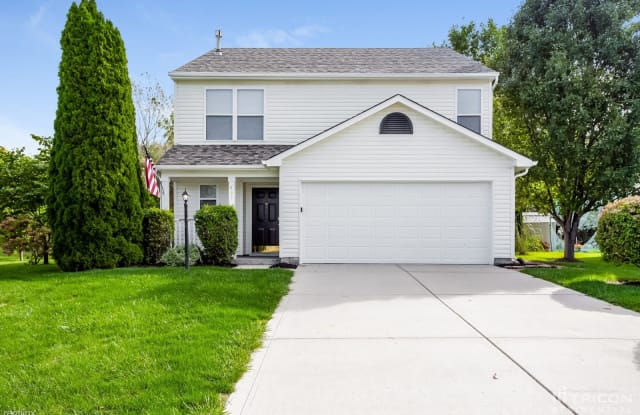 453 Woodstream Drive - 453 Woodstream Drive, Greenfield, IN 46140