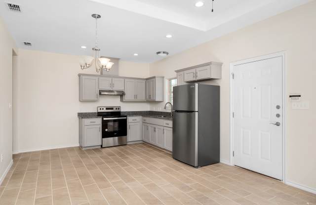 5912 Nightingale Ave photos photos