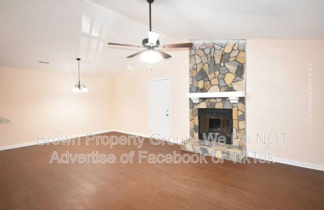 1816 Tryon Dr Gallery 3