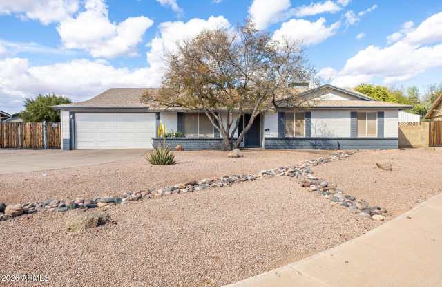 1340 E Garnet Circle photos photos