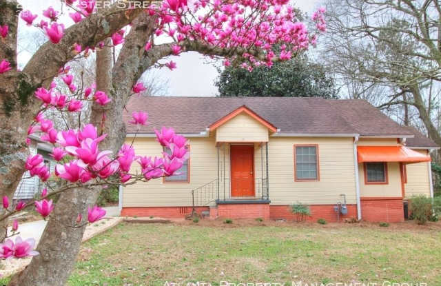 2518 Lester Street - 2518 Lester Street, East Point, GA 30344