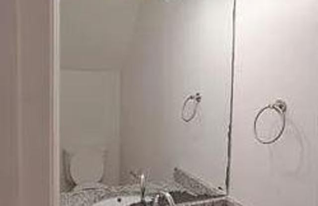 5504 Estates Court Gallery 4