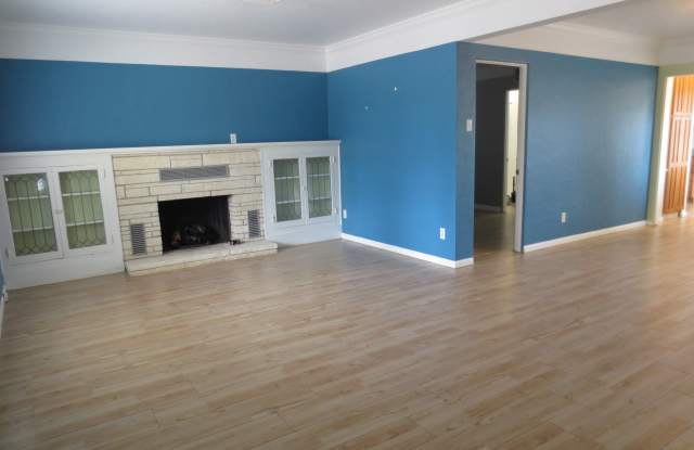 350 W. Virginia Ave. Gallery 2