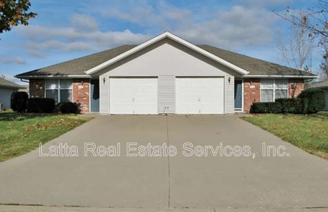 1118 Dean Dr photos photos