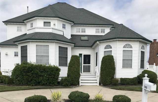 5203 Waterview Dr - 5203 Waterview Drive, Brigantine, NJ 08203