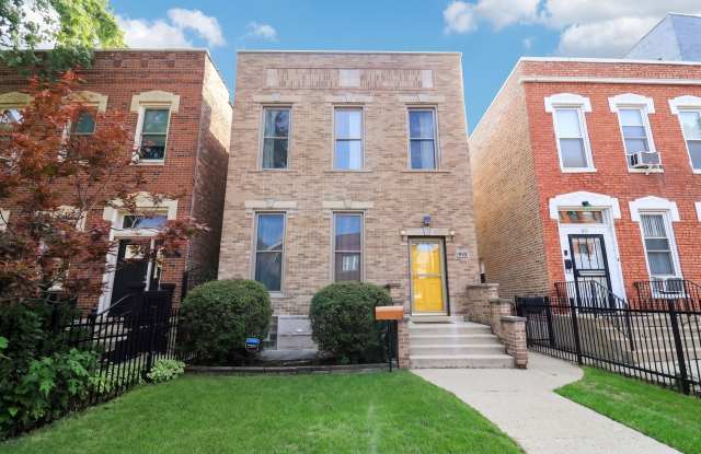 929 S Bell Avenue Gallery 1