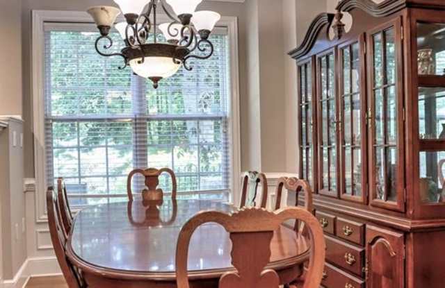 4805 IVY RIDGE Drive SE Gallery 3