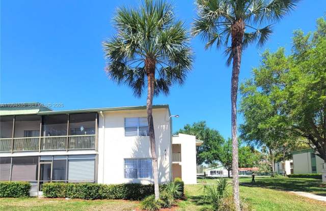 4270 NW 89th Ave photos photos