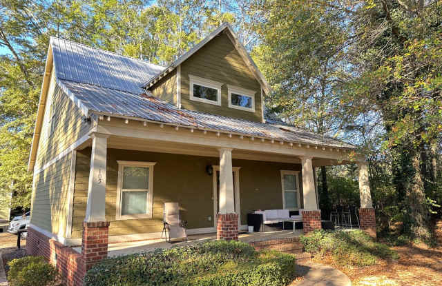 Three Bedroom Near Downtown - 105 Trail Creek Street, Athens, GA 30601