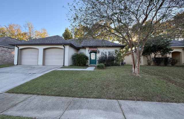 Must see this Beautifull home located off Staring in Santa Rosa Subdivision photos photos