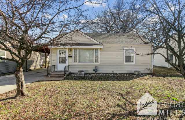 2 Bed, West Wichita photos photos