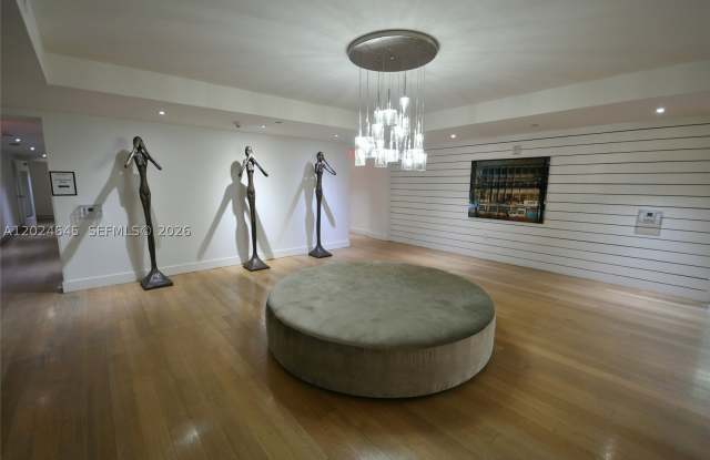 201 SW 17th Rd Gallery 2