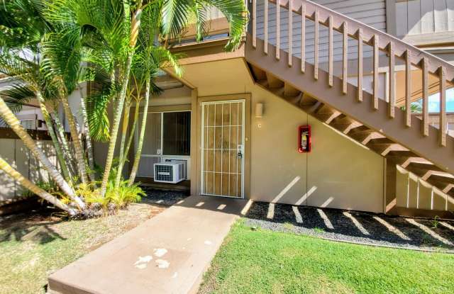 AVAILABLE NOW | 2 BED, 2 BATH Townhome | Location: Palm Villas | Two Assigned Parking Spaces, In-Unit W/D  Large Lanai | Includes: Water/Sewer/Trash photos photos