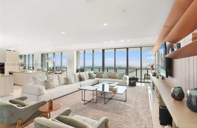 3131 NE 7th Ave unit PH5102 (A11820665) photos photos