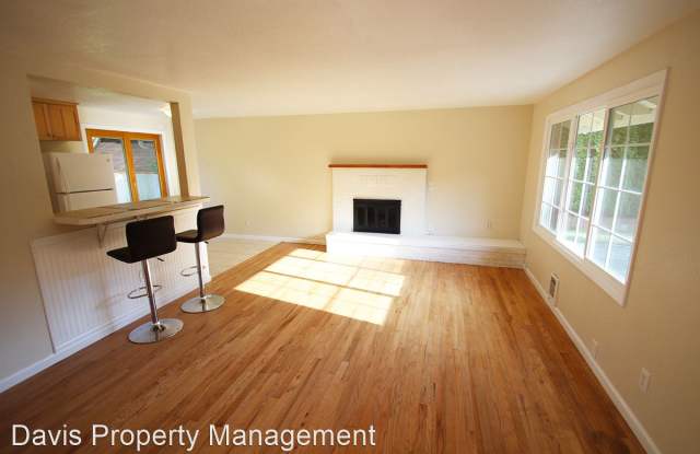 12416 94th AVE NE Gallery 2
