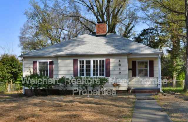 1817 Hillcrest Dr photos photos