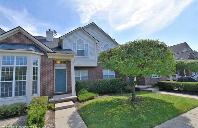 1201 ABIGAIL - 1201 Abigail Ct, Commerce, MI 48390