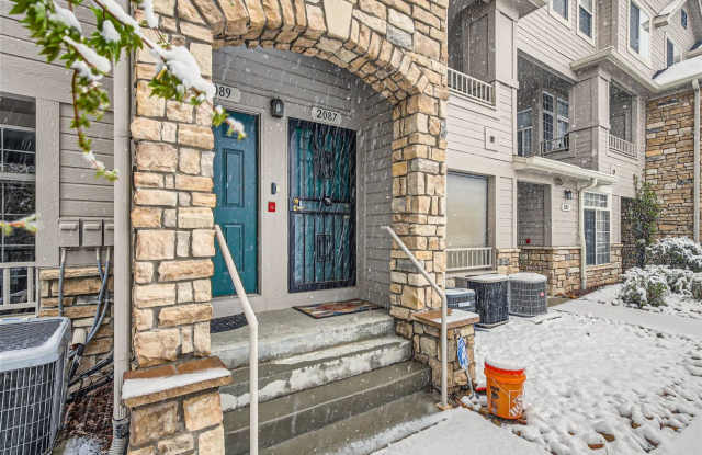 Charming 2 Bedroom 3 Bath in Denver! photos photos