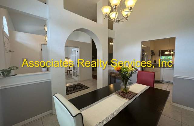 Beautiful 4 Bedroom/3 Bathroom in BROADMOOR! photos photos