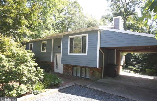 131 LEE DR photos photos