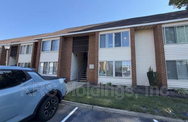 223 Pacific Dr Gallery 1