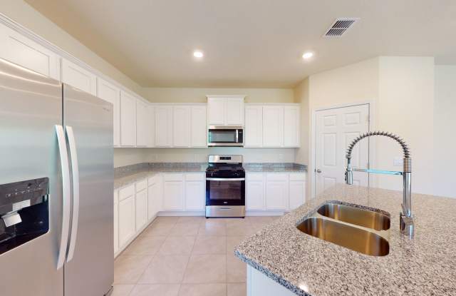 Beautiful townhome available for rent in the desirable Waterford Lakes community in Silverleaf! - 683 Coastline Way, St. Johns County, FL 32092