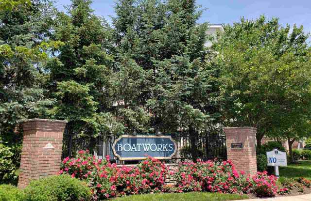 18 MARITIME WAY - 18 Maritime Way, Bayonne, NJ 07002