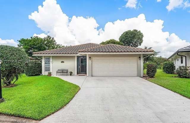 1750 Riverwood Ln Gallery 1