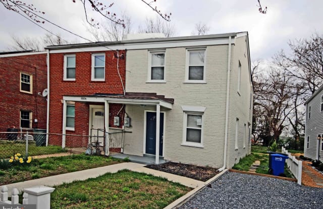4808 B STREET SE - 4808 B Street Southeast, Washington, DC 20019
