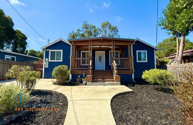 Stylish 3 Bedroom Retreat in the Oakland Hills photos photos
