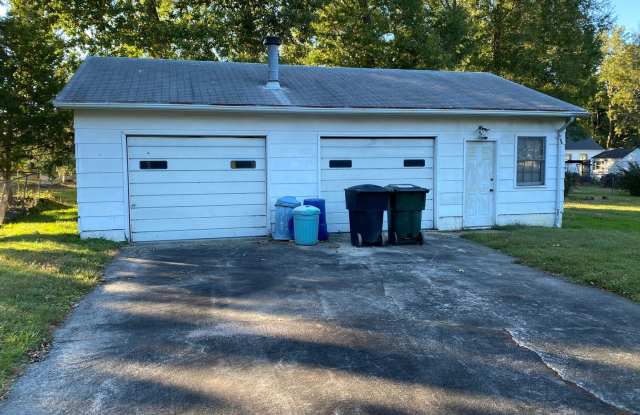 506 Laurel Hill Gallery 3