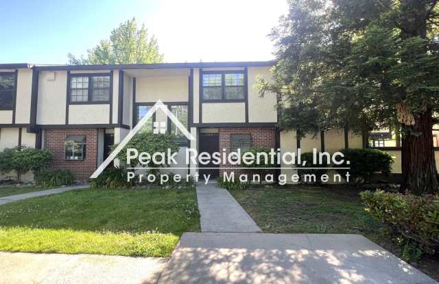 Spacious Folsom 2bd/2ba Townhouse! - 208 Wales Drive, Folsom, CA 95630