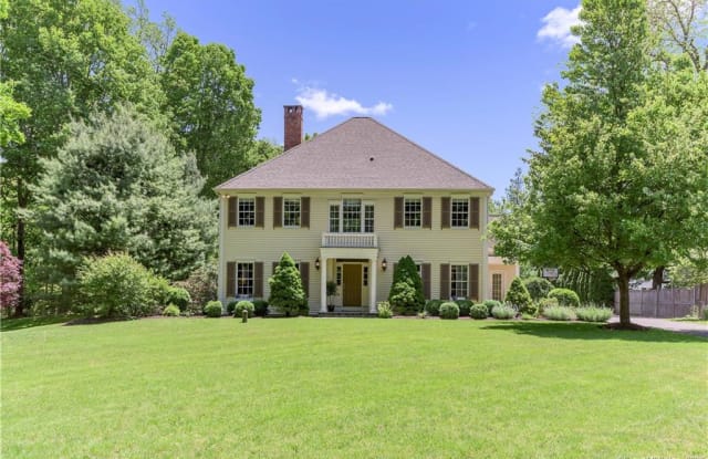 26 Arrowhead Place - 26 Arrowhead Place, Ridgefield, CT 06877