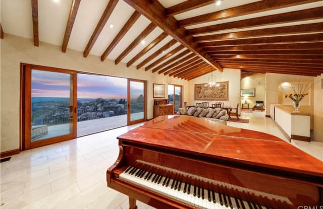 2516 Temple Hills Drive - 2516 Temple Hills Drive, Laguna Beach, CA 92651