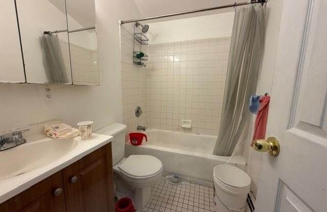 317 Torry Avenue unit: 2Fl photos photos